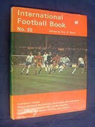 International Football Book No.21